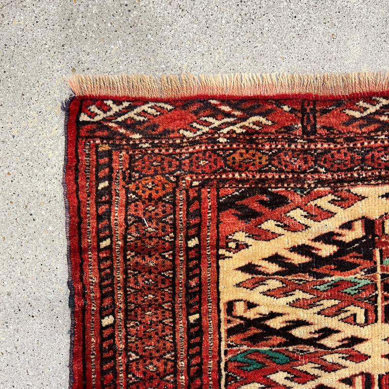 Tribal Rug 68×58<span>トライバルラグ 24090117</span>