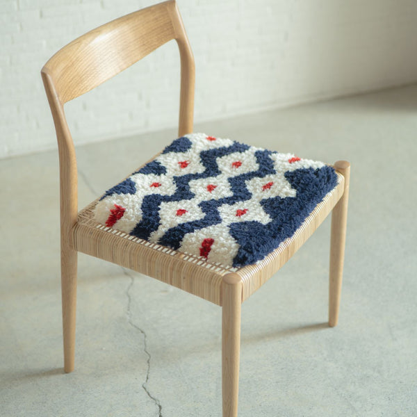 まいにちノッティング 椅子敷き 38×38 菊花