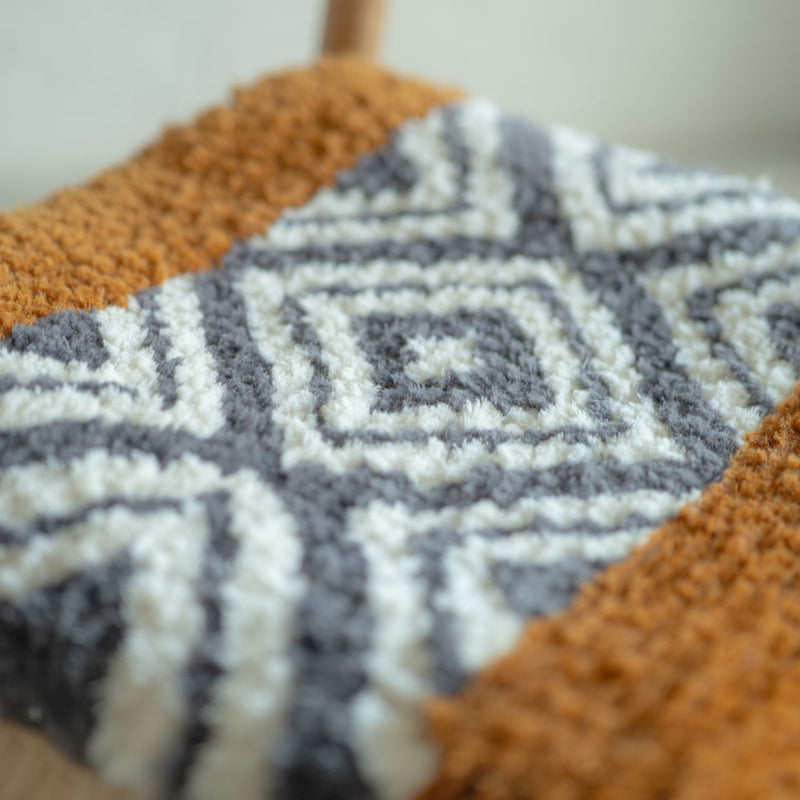 まいにちノッティング 椅子敷き 42×42 アラン模様