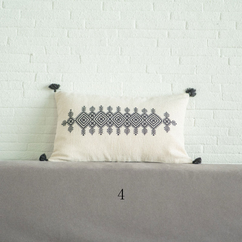 Fez embroidery Cushion 50×30 フェズ刺繡 クッション | G.E.M ONLINE