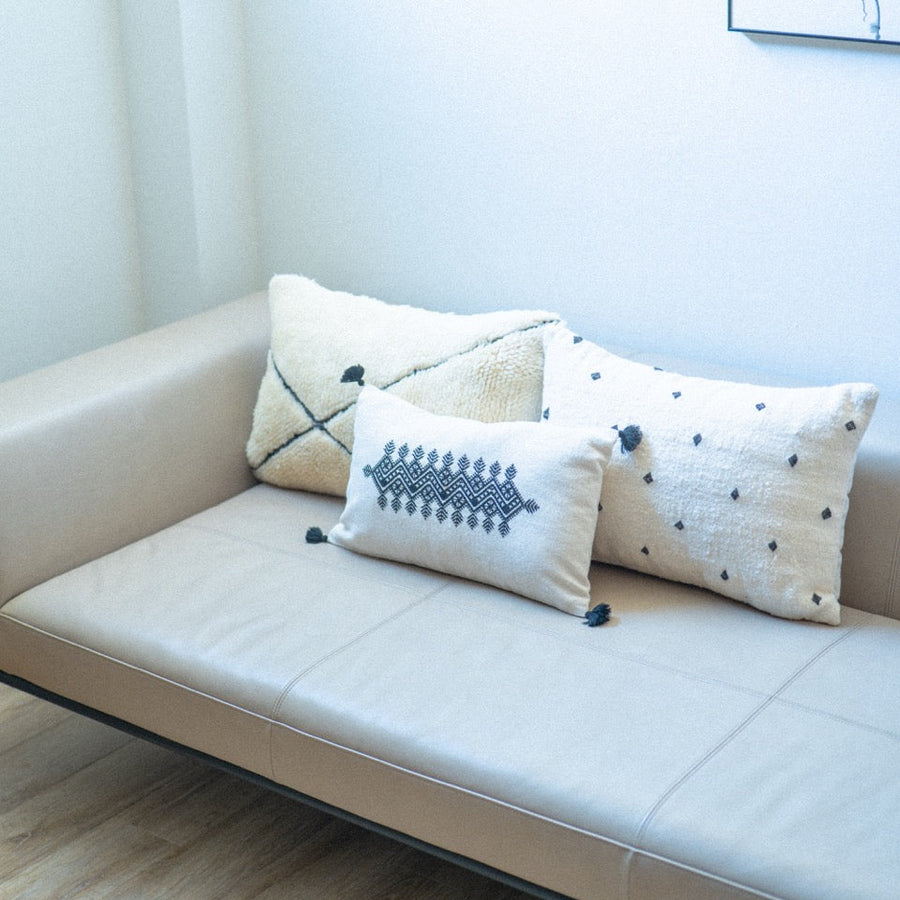 Fez embroidery Cushion 50×30 フェズ刺繡 クッション | G.E.M ONLINE