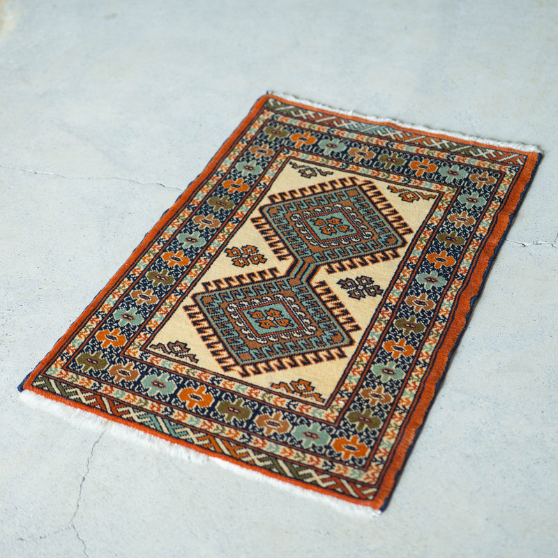 Tribal Rug 90×63<span>トライバルラグ 25032505
