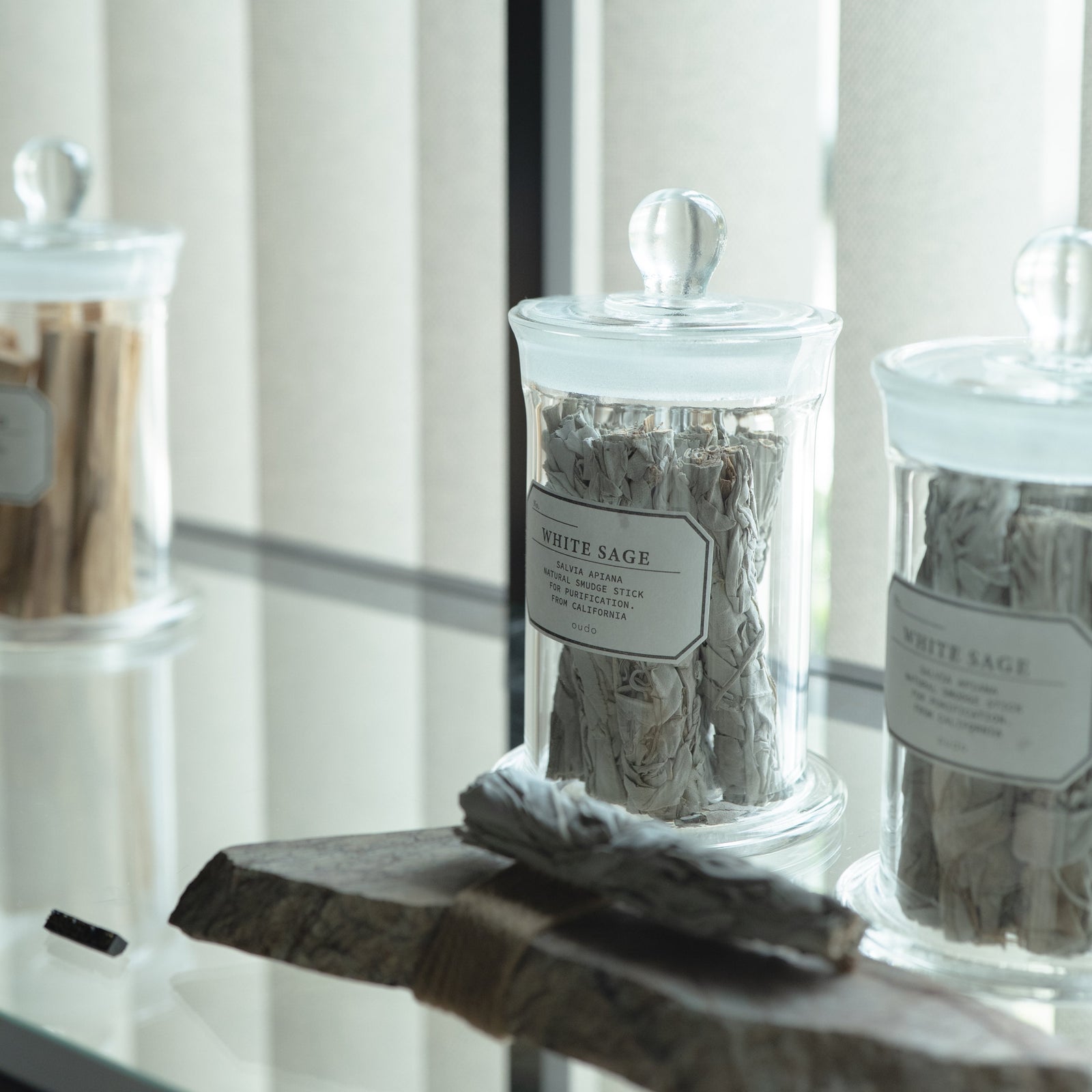 oudo White Sage Bandle in Specimen Bottle ホワイトセージ 標本瓶