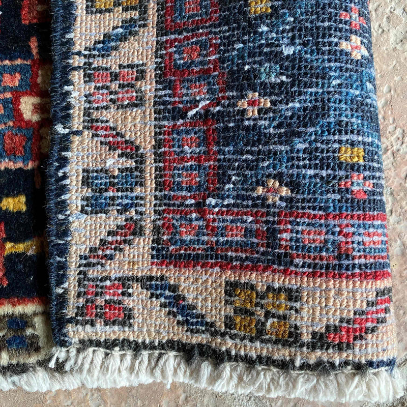 Tribal Rug 140×95<span>トライバルラグ</span>