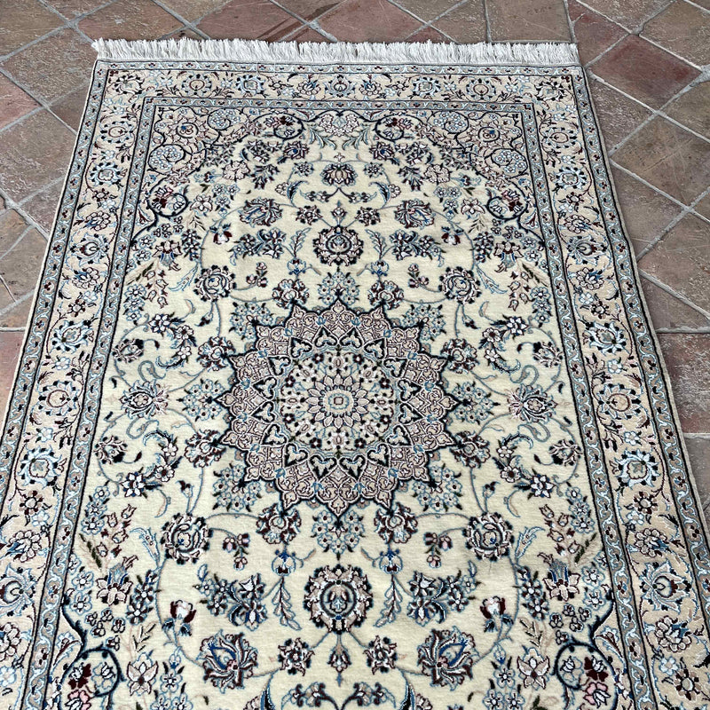 PERSIAN RUG 195×125 <span>ペルシャラグ</span>